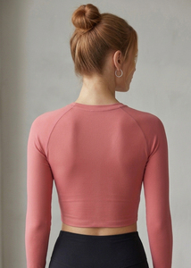 Haut court de yoga et fitness pour femme, col rond, manches longues, débardeur court, vêtement de sport pour femme, tee-shirt court, haut d'entraînement pour femme - Product Image 2