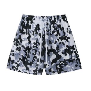 Shorts de sport respirants en polyester de haute qualité avec impression par sublimation motif flamme, longueur au-dessus du genou, pour le basketball et l'entraînement en salle de sport - Product Image 3