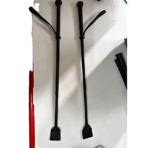 Fouet de cheval portable en cuir véritable 27 pouces avec poignée en laiton équipement d'entraînement léger pour les courses de chevaux - Product Image 1