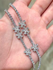Bracelet tennis fleur diamant plaqué or 18 carats taille brillant serti griffe unisexe hip-hop certifié IGI bijoux chaîne maillons mariage - Product Image 5