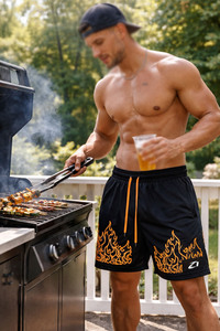 Shorts en maille à motif flamme pour hommes, respirants, avec cordon de serrage, streetwear, vêtements de sport, légers, fabrication sur mesure - Product Image 3
