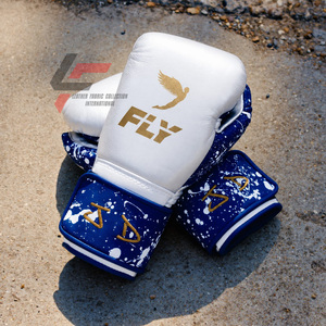 Nouveauté - Gants de boxe en cuir véritable de qualité supérieure avec logo personnalisé - Gants de boxe professionnels super confortables avec sangle pour adultes - Product Image 1