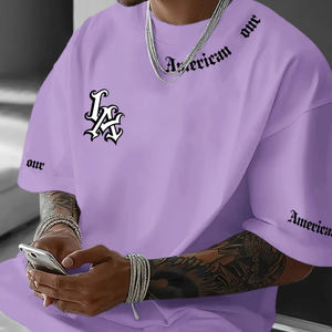 T-shirt unisexe en coton coupe ajustée, imprimé vintage personnalisé, logo graphique vieilli, style streetwear rétro hip-hop, directement des fabricants - Product Image 3