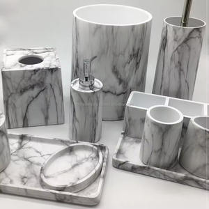 Ensemble d'accessoires de salle de bain en résine époxy personnalisé Organisateur élégant avec distributeur de savon et gobelet - Product Image 5