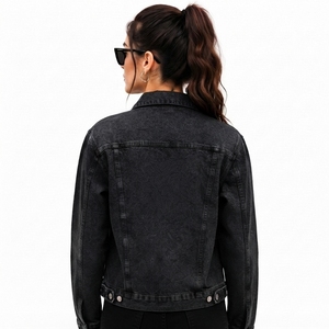 Servicios de Proveedor Mayorista, Chaqueta Vaquera para Mujer con Logotipo Personalizado, Ropa Exterior Vaquera Clásica de Primera Calidad con Talla OEM y Marca Privada - Product Image 4