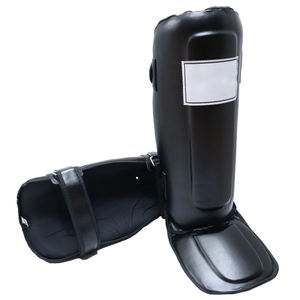 Protectores de Espinilleras para Boxeo y MMA, Material de Cuero/PU, Suaves, Cómodos y Duraderos - Product Image 1