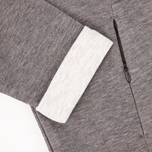 Fabricant de vêtements au Vietnam – Nouvelle veste à capuche zippée grise pour femme en tricot épais – Pièce de superposition personnalisée pour l'automne – Vente en gros OEM - Product Image 6