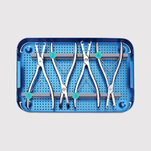 Kit Quirúrgico Manual de Instrumentos Ortopédicos con Placa de Titanio Duradera para Fijación de Fracturas de Costillas por Dentavex - Product Image 3