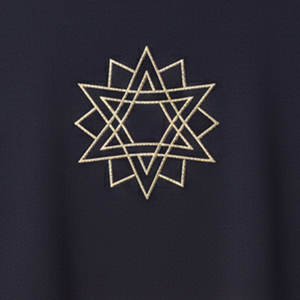 เสื้อยืดคอกลมทรงบ็อกซี่สำหรับผู้ชายไซส์ใหญ่ ผ้าพรีเมียมเนื้อหนา ทรงเข้ารูป เสื้อยืดทรงบ็อกซี่สไตล์มินิมอลทันสมัย - Product Image 3