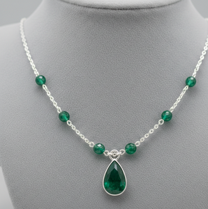 Collar con Colgante de Pera Hidroponica Verde, Collar con Piedra Decorativa Redonda, 16 Pulgadas, Plata de Ley, Chapado en Oro de 18K, Joyería con Piedras Preciosas - Product Image 1