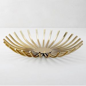 Panier à fruits décoratif en métal fait main pour la décoration de la maison et de la salle à manger, avec une touche artistique et une grande capacité, aux meilleurs prix - Product Image 5