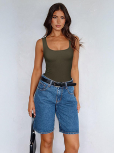 บอดี้สูทผู้หญิง ทรงรัดรูป กระชับสัดส่วน คอวี แขนกุด ช่วยเก็บหน้าท้อง เสื้อทรงเข้ารูป ใส่เที่ยวได้ ชุดฤดูร้อน 2026 - Product Image 5