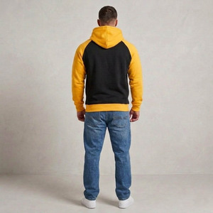 Sweat à capuche bicolore personnalisé pour hommes et femmes |   Sweat à capuche noir et jaune à manches raglan |   Sweat-shirt à capuche en molleton streetwear - Product Image 2