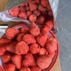 สตรอว์เบอร์รีฟรีซดรายรักษ์โลก คุณภาพส่งออก เกรดขนมหวาน - Product Image 5