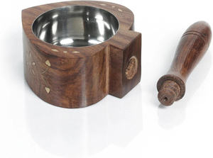 Quemador de incienso de madera con forma de corazón al por mayor con asa e incrustaciones de latón, soporte de incienso de madera de mango para Oud, estilo árabe, a granel - Product Image 3