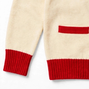 Cárdigan Varsity Personalizado para Mujer, Color Crema Carmesí, Cuello en V, Abotonado, Estilo Años 80, Inspirado en las Hermandades, Preppy a Rayas - Product Image 4