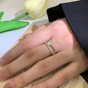 Trendy Design Oval Cut Lab Grown Diamond <b>Wrap</b> Band in 14K Yellow Gold with IGI Certified Diamond Ring for Women's - Product Image 2