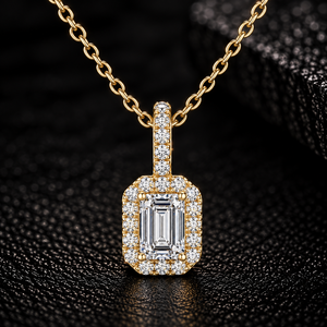 Pendentif en diamant de laboratoire taille émeraude, or massif 14K, avec halo pavé, 1,40 carat DEF VVS, certifié IGI, pour fiançailles, ODM - Product Image 1