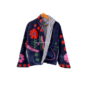 Chaqueta de Terciopelo Azul Marino con Bordado Uzbeko, Forro Interior de Algodón, Estilo Boho Chic, Chaqueta Corta de Invierno - Product Image 1
