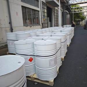 Résine synthétique liquide en polyester insaturé pour tissu en fibre de verre, produit durable et polyvalent - Product Image 2