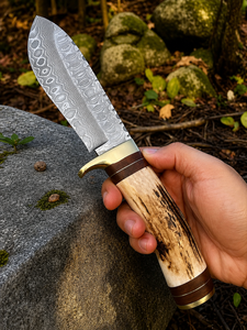 Cuchillo de acero de Damasco forjado a mano: mango de cuerno, funda de cuero, regalo para él, regalos para hombres, regalos de boda - Product Image 2
