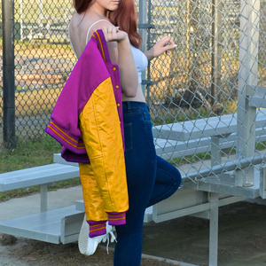 Veste courte universitaire pour femme, style Letterman, veste bomber, manches en similicuir, violet et jaune, vêtement d'extérieur décontracté, mode féminine - Product Image 3