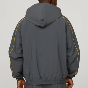 Custom Logo Men's Casual Fashion Tracksuit Set for Streetwear Inspired Everyday Outfits - Product Image 6