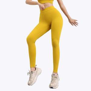 Leggings de yoga acanalados de cintura alta para mujer, con efecto levanta glúteos, espalda en V, tacto suave, ajustados, antibacterianos, para deporte, gimnasio y fitness. - Product Image 3