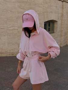 <b>Men</b>’s Two Piece Casual Outfit Featuring Hooded Top and Matching Shorts for Comfortable Daily Wear - Product Image 1