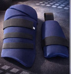 Équipement de protection personnalisé pour joueurs de cricket en matériau PU cousu à la main, prix compétitifs, Mannu Sports - Product Image 2