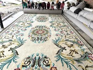 Alfombra de Diseño Hecha a Mano, Alfombra Roja con Mechones, Lana Premium, Acabado Suave, Decoración para Sala de Estar y Dormitorio - Product Image 5