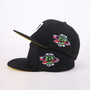 Gorra de béisbol de malla de terciopelo con logo bordado personalizado, estilo moderno, ajustable, unisex, para fiestas, MOQ bajo - Product Image 5