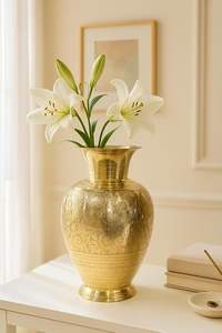 Jarrón de suelo de latón hecho a mano, moderno, con grabado Meenakari, acabado pulido, adornos de cristal, ecológico, alto, para decoración del hogar u oficina - Product Image 2