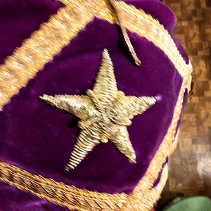 Pride Of Peninsula No 36 O.E.S. Faja Bordada Phr.a con Flecos Dorados y Patrón de Estrellas para Decoración de Prendas - Product Image 5