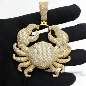 Collar llamativo de lujo con colgante de cangrejo chapado en oro rosa y moissanita, estilo Hip Hop, para fiesta - Product Image 1