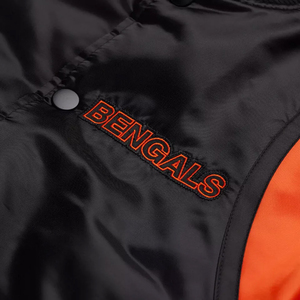 Veste universitaire en satin noir et orange des Cincinnati Bengals - Product Image 2