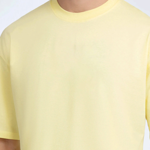 T-shirt unisexe entièrement orné de strass, mode streetwear, design personnalisé OEM, vêtements premium en gros - Product Image 4