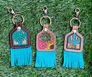 Porte-clés en cuir taillé sculpté à la main Porte-clés en cuir de forme exotique mignon Accessoires en cuir taillé Porte-clés à franges pour unisexe - Product Image 4