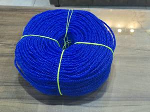 Corde en polyéthylène pour usage maritime et extérieur, durable, résistante, longue durée de vie, couleurs rouge, jaune, bleu, résistante aux UV. - Product Image 6