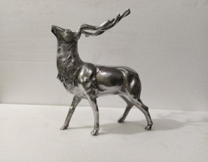 Ensemble de 2 pièces en métal Rein Deer Statue Sculpture Aluminium Casting Technique - Product Image 3