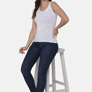 Camiseta sin mangas informal transpirable de alta calidad para mujer con logotipo frontal, último diseño, hecha en Pakistán, al mejor precio - Product Image 5
