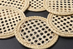 Vibrantes Posavasos de Palma Iraca Calados con Estuche, de Fibra Natural Tejida, Resistentes al Calor, para Tazas, Modernos y Elegantes, para Mesa de Comedor - Product Image 2