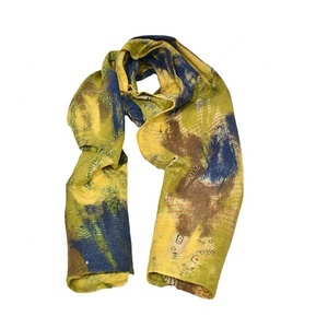 ชุดถุงมือหมวกผ้าพันคอผ้าสักหลาดสีเขียวทำด้วยมือปรับแต่งได้จากเนปาล - Product Image 1