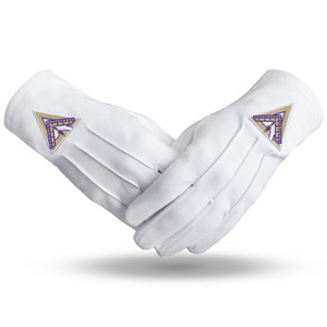 Présentation de nos gants maçonniques haut de gamme, conçus avec précision et broderies élégantes. - Product Image 3