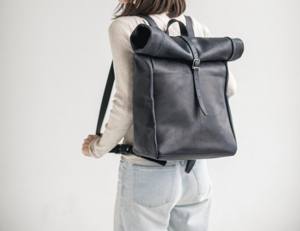 Mochila Urbana de Piel Auténtica Negra con Parte Superior Enrollable, Bolso Impermeable de Piel de Vacuno para Portátil, LTBP-0013 - Product Image 5