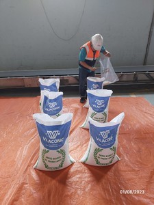 Arroz Vietnamita de Grano Largo Blanco IR64 de Última Cosecha, de Alta Calidad y Más Vendido, 5% de Grano Partido, No Basmati/ ANNA DO - Product Image 3