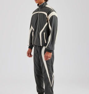 ชุดวอร์มกันลมแบบกำหนดเองขายส่งปี 2026 ชุดลำลองขายดี ชุดวอร์มกันลมสำหรับผู้ชาย - Product Image 2