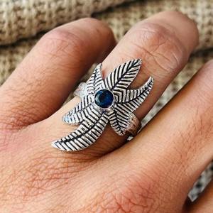 Anillo Boho con Textura de Hoja, Topacio Azul Londres, Latón Oxidado, Plateado, Hecho a Mano, Venta al Por Mayor, para Mujer - Product Image 2