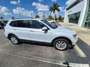 Volkswagen Tiguan SE 2018 - Product Image 3