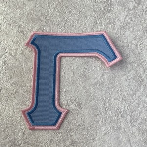 Écussons brodés en tissu sergé de marque taïwanaise All Star Emblems, emblèmes de lettres grecques pour sororités et fraternités, personnalisables - Product Image 6